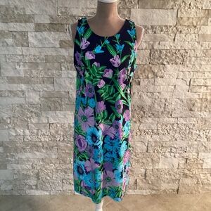 Talbots Effortless Jersey Shift Dress in the "Glorious Garden" floral print(NWT)